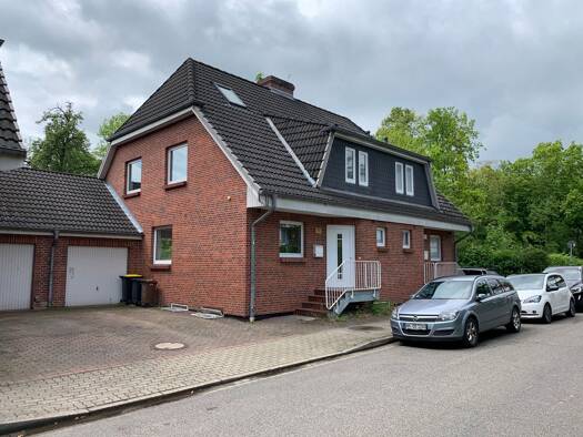 Haus zur Miete 1.800 € 4 Zimmer 110 m² 180 m² Grundstück Oeltingsallee 22c Pinneberg 25421