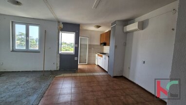 Wohnung zum Kauf 120.000 € 1 Zimmer 34 m² 4. Geschoss Rovinj 52210