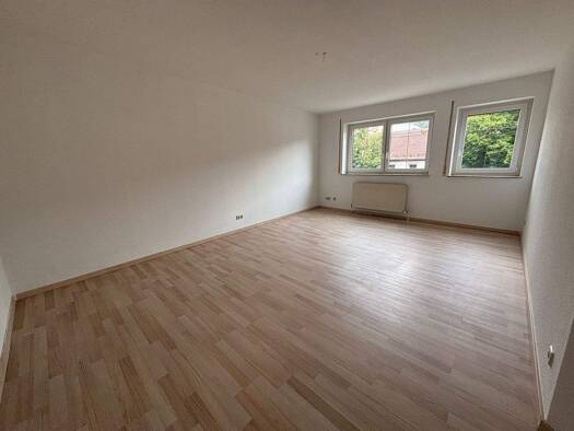 Wohnung zum Kauf 69.000 € 3 Zimmer 83,8 m² 1. Geschoss frei ab sofort Zeitzer Straße 28 Langenberg Gera 07552