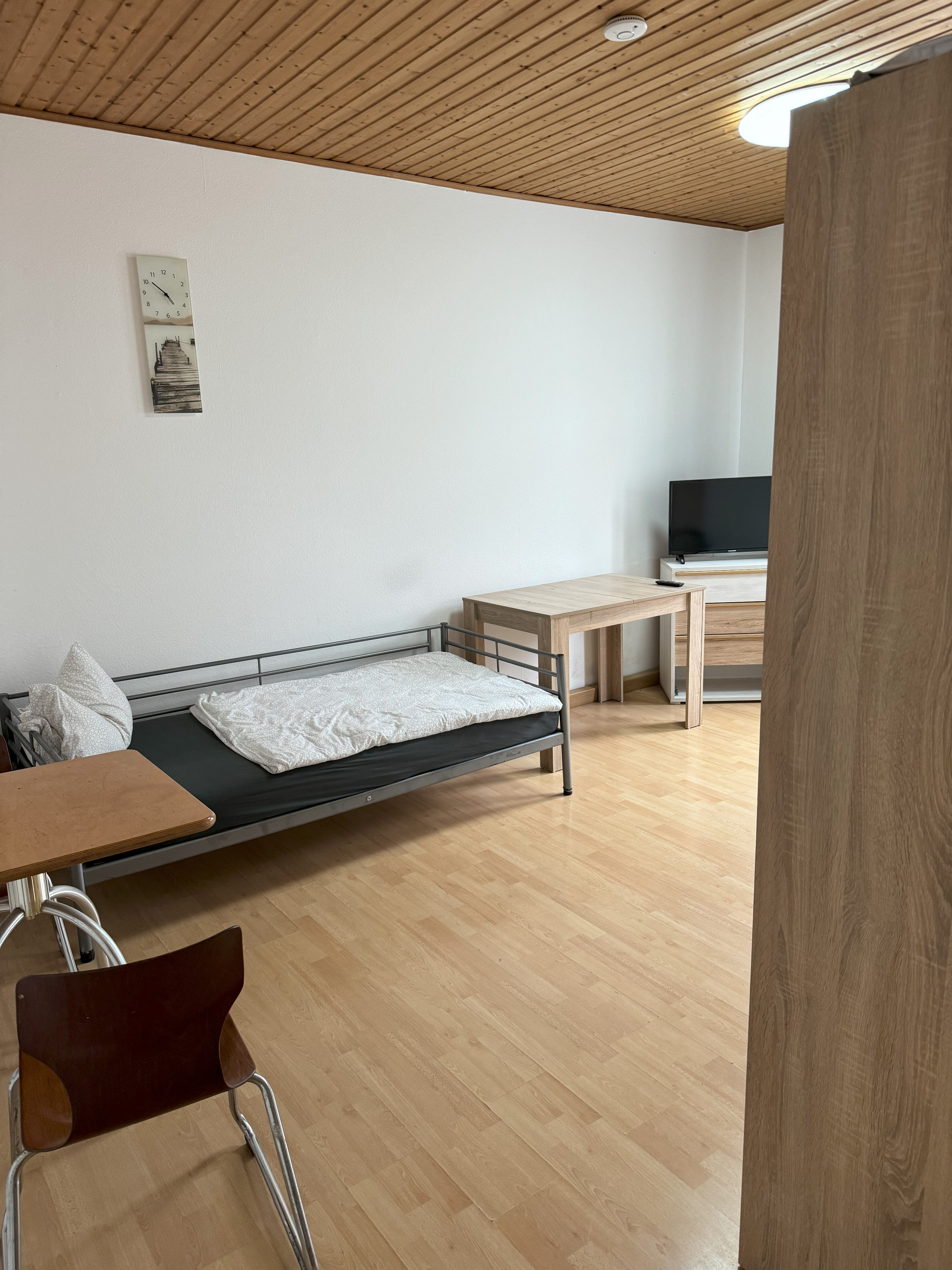 Wohnung zur Miete Wohnen auf Zeit 635 € 3 Zimmer 72 m²<br/>Wohnfläche ab sofort<br/>Verfügbarkeit Neckarvorstadt Stuttgart-Bad Cannstatt 70376