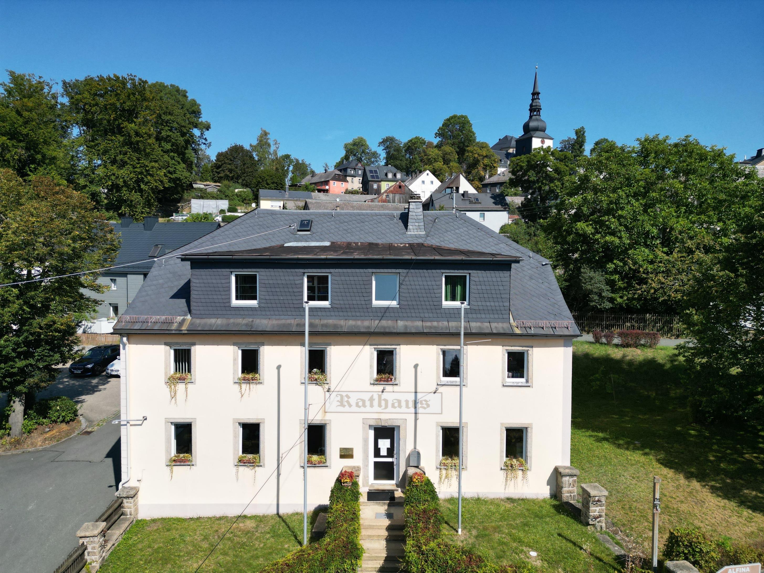 Mehrfamilienhaus zum Kauf 209.000 € 24 Zimmer 518 m²<br/>Wohnfläche 954 m²<br/>Grundstück Schauenstein Schauenstein 95197