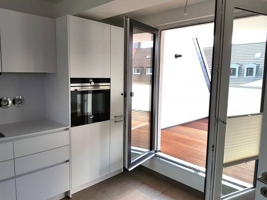 Wohnung zur Miete 1.415 € 2 Zimmer 107,8 m² frei ab 01.10.2026 Holsterhausen Stadtbezirk III 45147