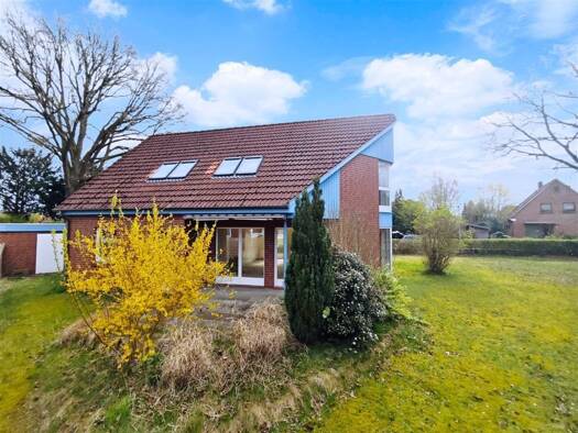 Einfamilienhaus zum Kauf 360.000 € 4 Zimmer 128 m² 658 m² Grundstück frei ab sofort Hude 27798