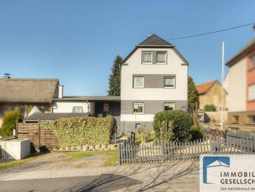 Einfamilienhaus zum Kauf 250.000 € 9 Zimmer 160 m² 552 m² Grundstück Hillscheid 56204