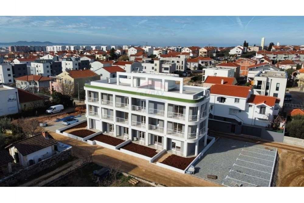 Wohnung zum Kauf 350.000 € 4 Zimmer 121 m²<br/>Wohnfläche 2.<br/>Geschoss Zadar 23000