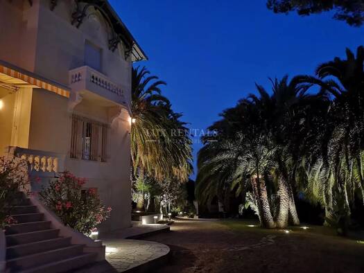 Haus zum Kauf 2.499.000 € 274 m² 2.638 m² Grundstück Centre Ville Antibes 06600