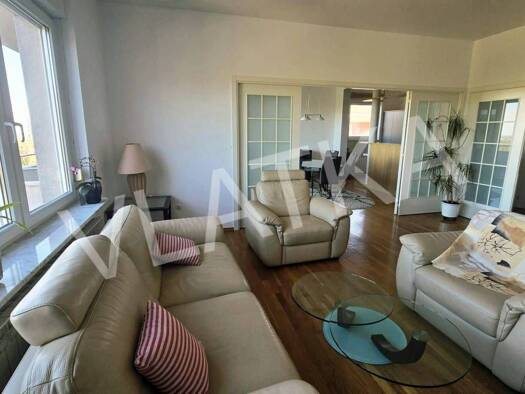 Wohnung zur Miete 2.000 € 4 Zimmer 160 m² 1. Geschoss Zagreb