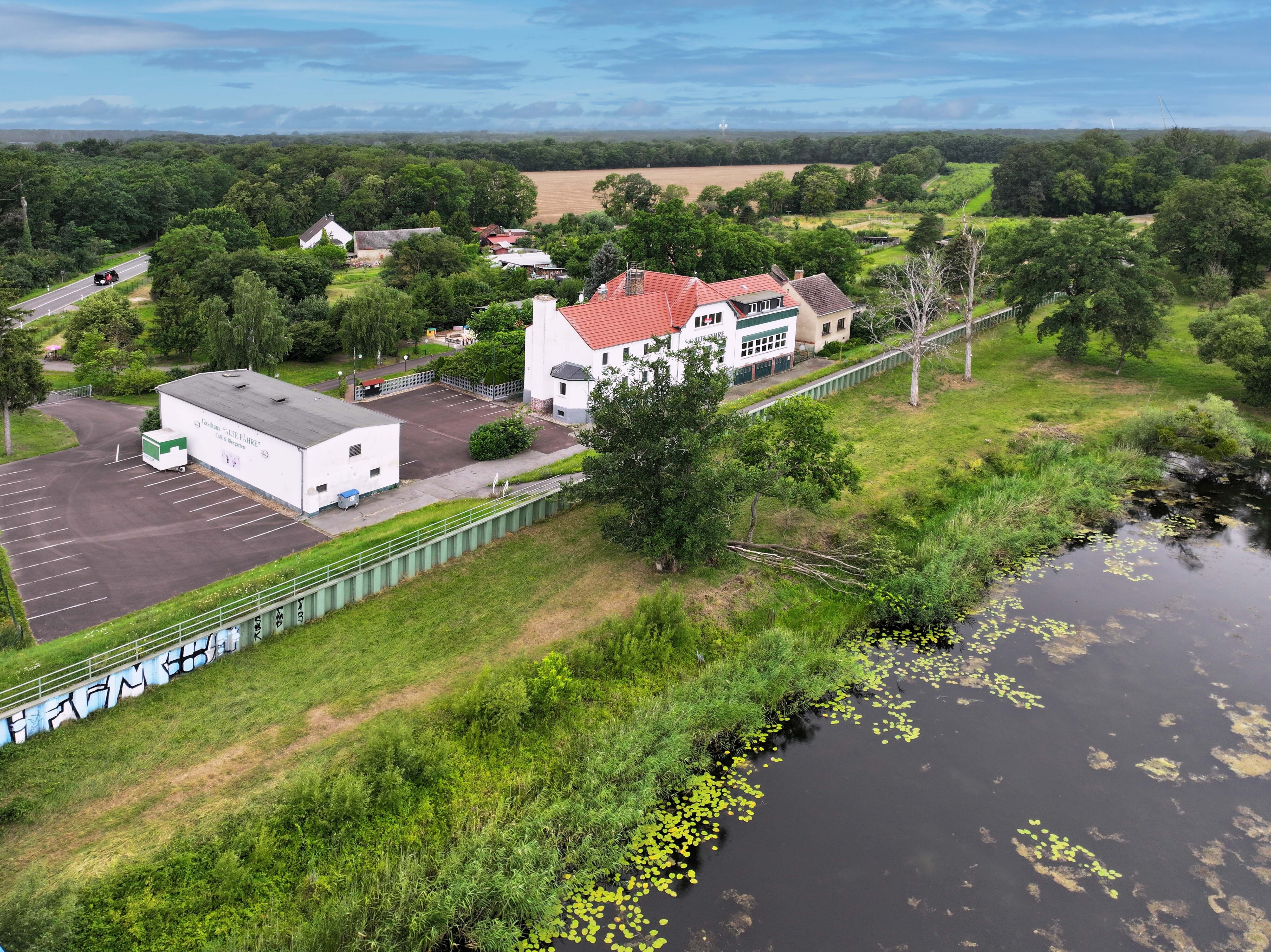 Gastronomie/Hotel zum Kauf provisionsfrei 699.000 € 280 m²<br/>Gastrofläche 6.672 m²<br/>Grundstück Plötzky Schönebeck (Elbe) 39217