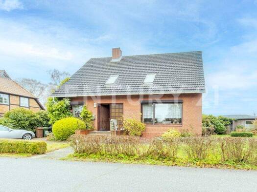 Einfamilienhaus zum Kauf 350.000 € 6 Zimmer 144 m² 604 m² Grundstück frei ab sofort Probsteierhagen 24253