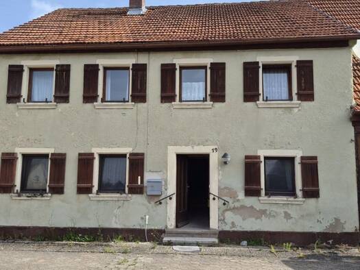 Einfamilienhaus zum Kauf 150.000 € 4 Zimmer 100 m² 1.900 m² Grundstück Ammelbruch Langfurth 91731