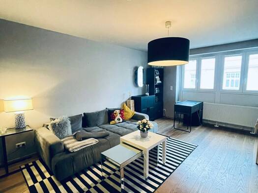 Wohnung zur Miete 1.250 € 1 Zimmer 32 m² Geschoss 3/6 frei ab sofort Neuhausen-Nymphenburg München 80636