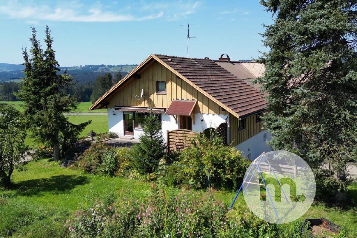 Mehrfamilienhaus zum Kauf 989.000 € 6 Zimmer 270 m²<br/>Wohnfläche 570 m²<br/>Grundstück ab sofort<br/>Verfügbarkeit Blättla Weiler-Simmerberg 88171