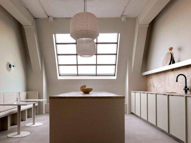 Bürofläche zur Miete provisionsfrei 599 € 4 m² Bürofläche Unter den Linden Mitte Berlin 10117