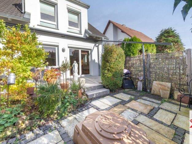 Doppelhaushälfte zum Kauf 595.000 € 4 Zimmer 132 m² 176 m² Grundstück Kuppingen Herrenberg 71083