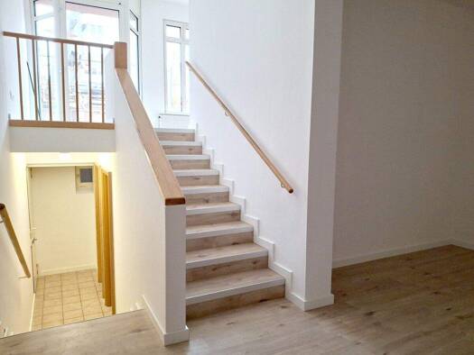 Bürofläche zur Miete 700 € 1 Zimmer 44 m² Bürofläche teilbar ab 20,1 m² Deggendorf 94469