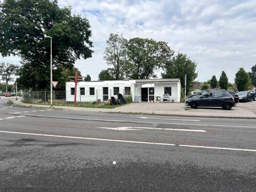 Laden zum Kauf 290.000 € 5 Zimmer 180 m² Verkaufsfläche Angermünde Angermünde 16278