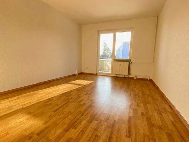 Wohnung zur Miete 460 € 2,5 Zimmer 61,5 m² 3. Geschoss frei ab sofort Clara-Zetkin-Straße 15d Güstrow 18273