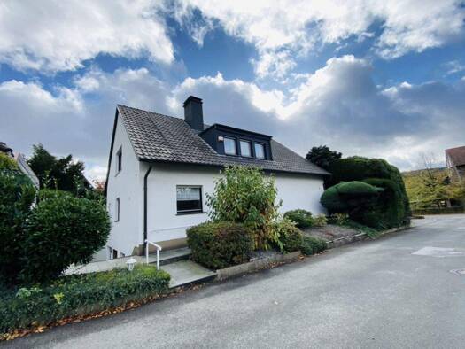 Einfamilienhaus zum Kauf 409.900 € 4 Zimmer 200 m² 700 m² Grundstück frei ab sofort Deilinghofen Hemer 58675