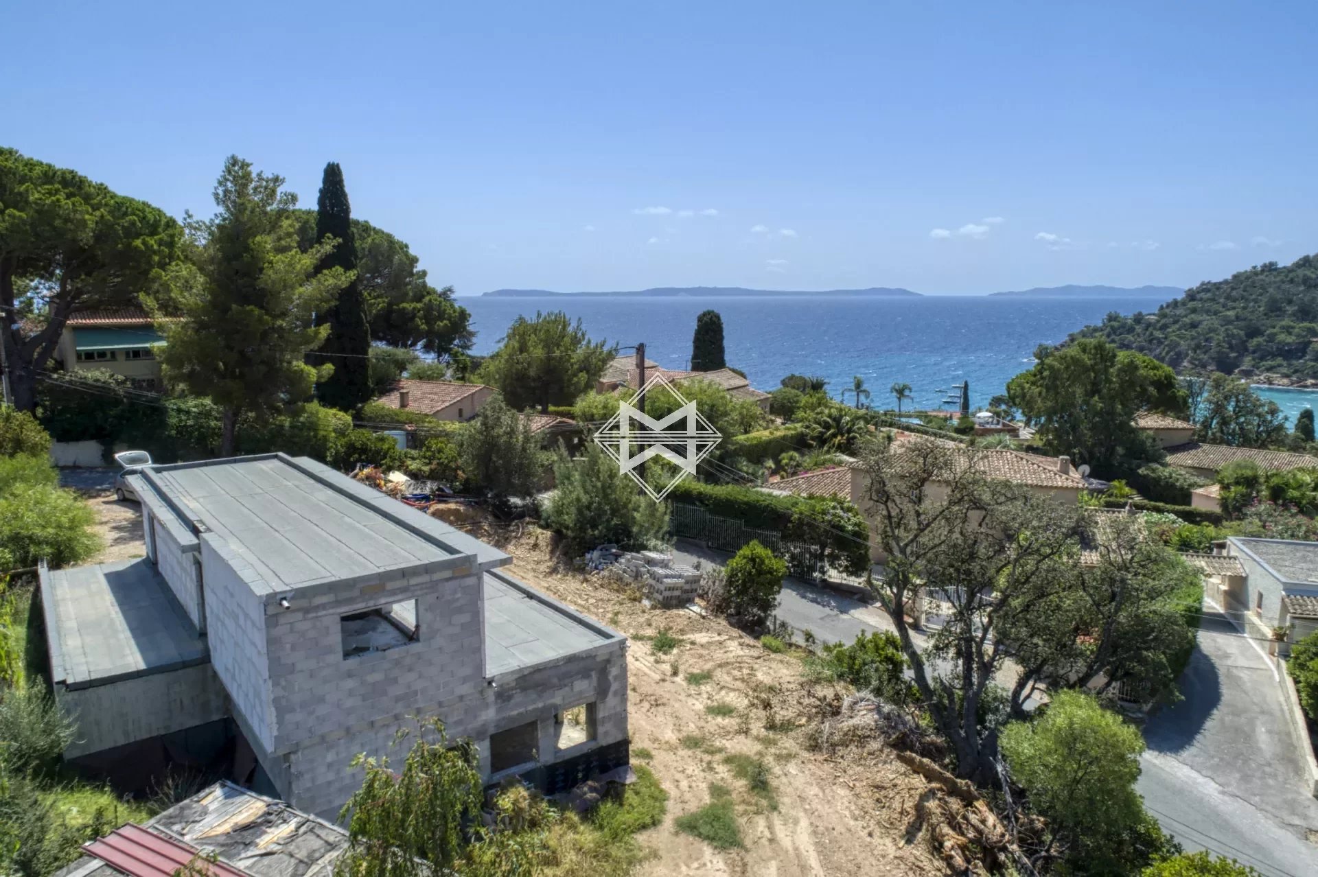 Villa zum Kauf provisionsfrei 945.000 € 6 Zimmer 180 m²<br/>Wohnfläche 1.251 m²<br/>Grundstück Rayol-Canadel-sur-Mer 83820