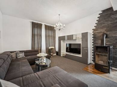 Wohnung zum Kauf 260.000 € 5 Zimmer 130,5 m² 2. Geschoss Wilflingen Wellendingen 78669