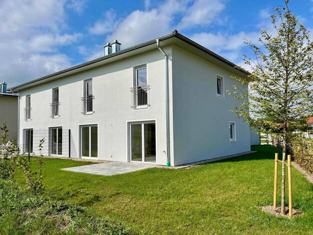 Doppelhaushälfte zum Kauf - Erstbezug provisionsfrei 499.000 € 5 Zimmer 127,8 m² 445 m² Grundstück frei ab sofort Hundham Niedertaufkirchen 84494