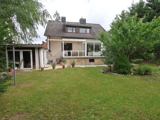 Einfamilienhaus zum Kauf 198.000 € 7 Zimmer 180 m² 799 m² Grundstück frei ab sofort Neuerode Meinhard 37276