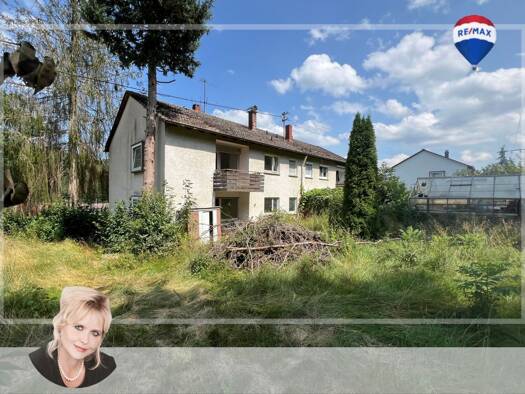 Mehrfamilienhaus zum Kauf 249.000 € 6 Zimmer 135,4 m² 736 m² Grundstück Tuttlingen Tuttlingen 78532