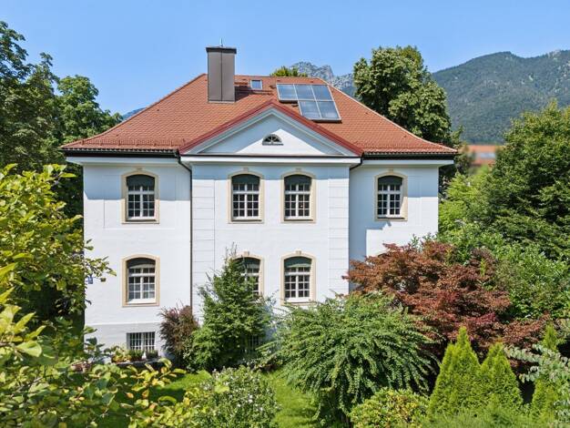 Mehrfamilienhaus zum Kauf 1.700.000 € 11 Zimmer 234,8 m² 1.580 m² Grundstück Bad Reichenhall Bad Reichenhall 83435