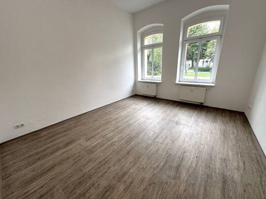 Wohnung zur Miete 370 € 2 Zimmer 66,5 m² EG Sachsenplatz 12 Innenstadt Gera 07545