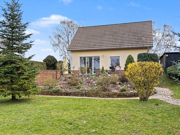 Einfamilienhaus zum Kauf 223.453 € 3 Zimmer 90,6 m² 754 m² Grundstück Biendorf Bernburg 06406