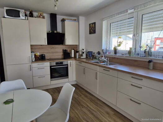 Wohnung zur Miete 740 € 3 Zimmer 77,4 m² 2. Geschoss Uffenheim 97215