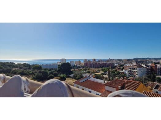 Reihenhaus zum Kauf 576.000 € 4 Zimmer 263 m² GARCIA LORCA 1 Fuengirola 29640