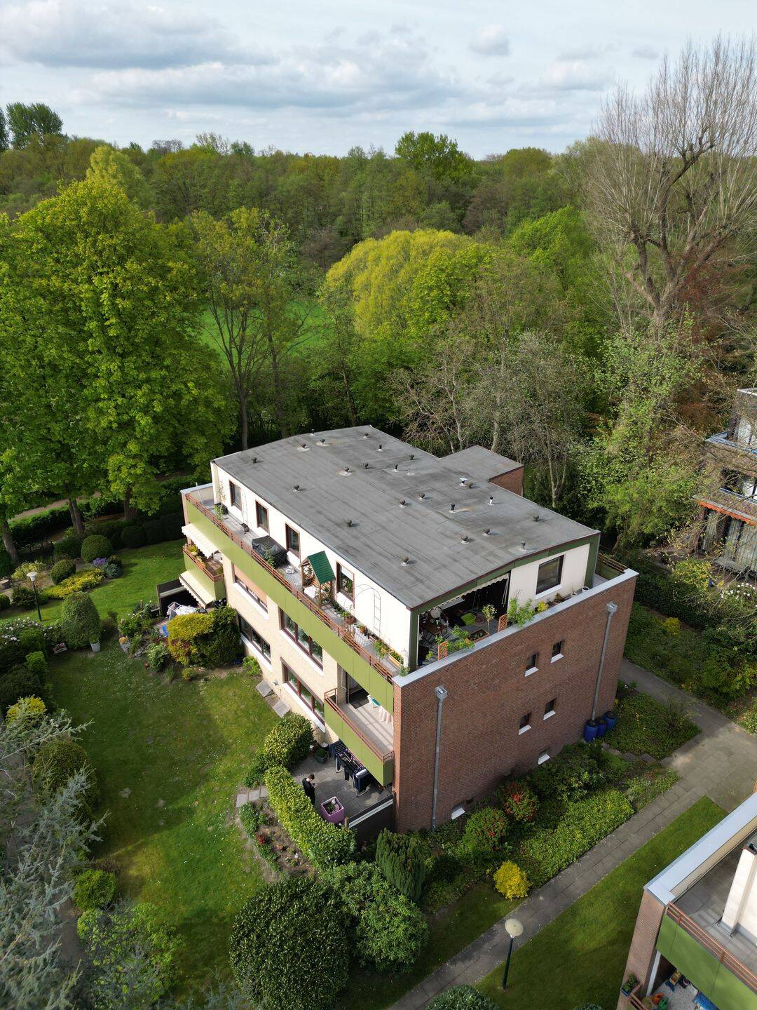 Property thumbnail 3