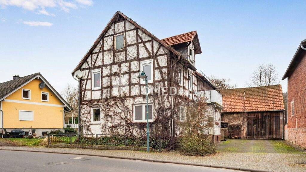 Bauernhaus zum Kauf 195.000 € 6 Zimmer 186,5 m² 1.446 m² Grundstück Langendorf Wohratal 35288