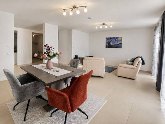 Wohnung zum Kauf 275.000 € 4 Zimmer 135 m² frei ab sofort Ramstein Ramstein-Miesenbach 66877
