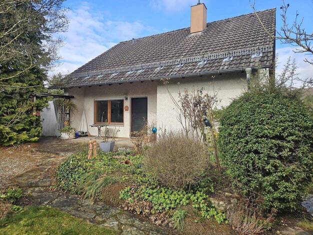 Einfamilienhaus zum Kauf provisionsfrei 475.000 € 6 Zimmer 127,5 m² 748 m² Grundstück Brahmsweg 12 Herbrechtingen 89542
