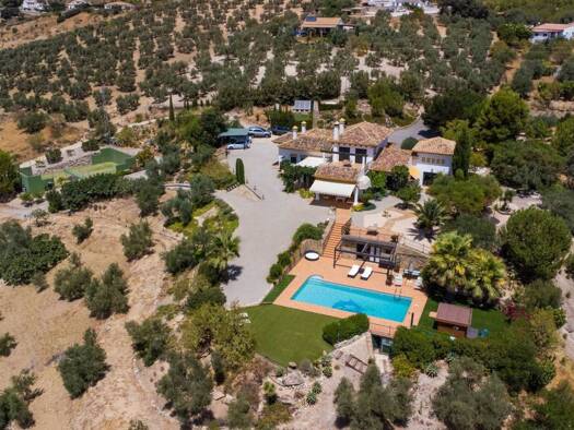 Chalet zum Kauf 1.690.000 € 4 Zimmer 250 m² 40.255 m² Grundstück Villanueva de la Concepción 29230