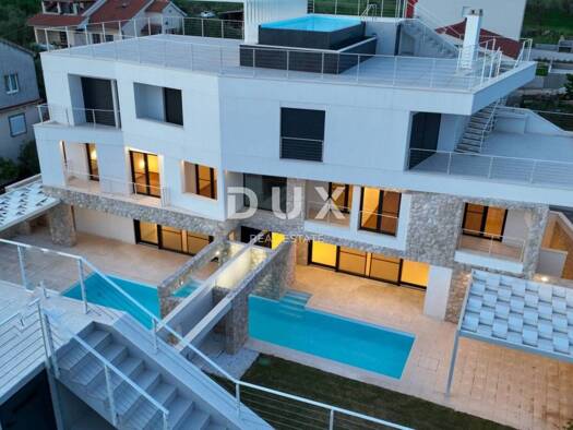 Einfamilienhaus zum Kauf - Erstbezug 1.850.000 € 18 Zimmer 439 m² 714 m² Grundstück Zadar 23000