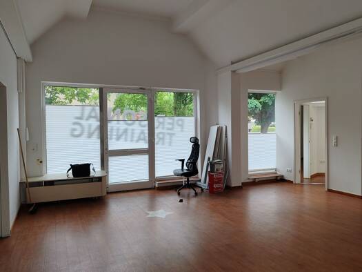 Büro zur Miete provisionsfrei 980 € 4 Zimmer 82 m² Bürofläche Oberdollendorf Königswinter 53639