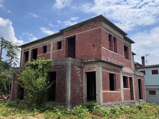 Haus zum Kauf 185.000 € 240 m² 300 m² Grundstück ?????? 37013