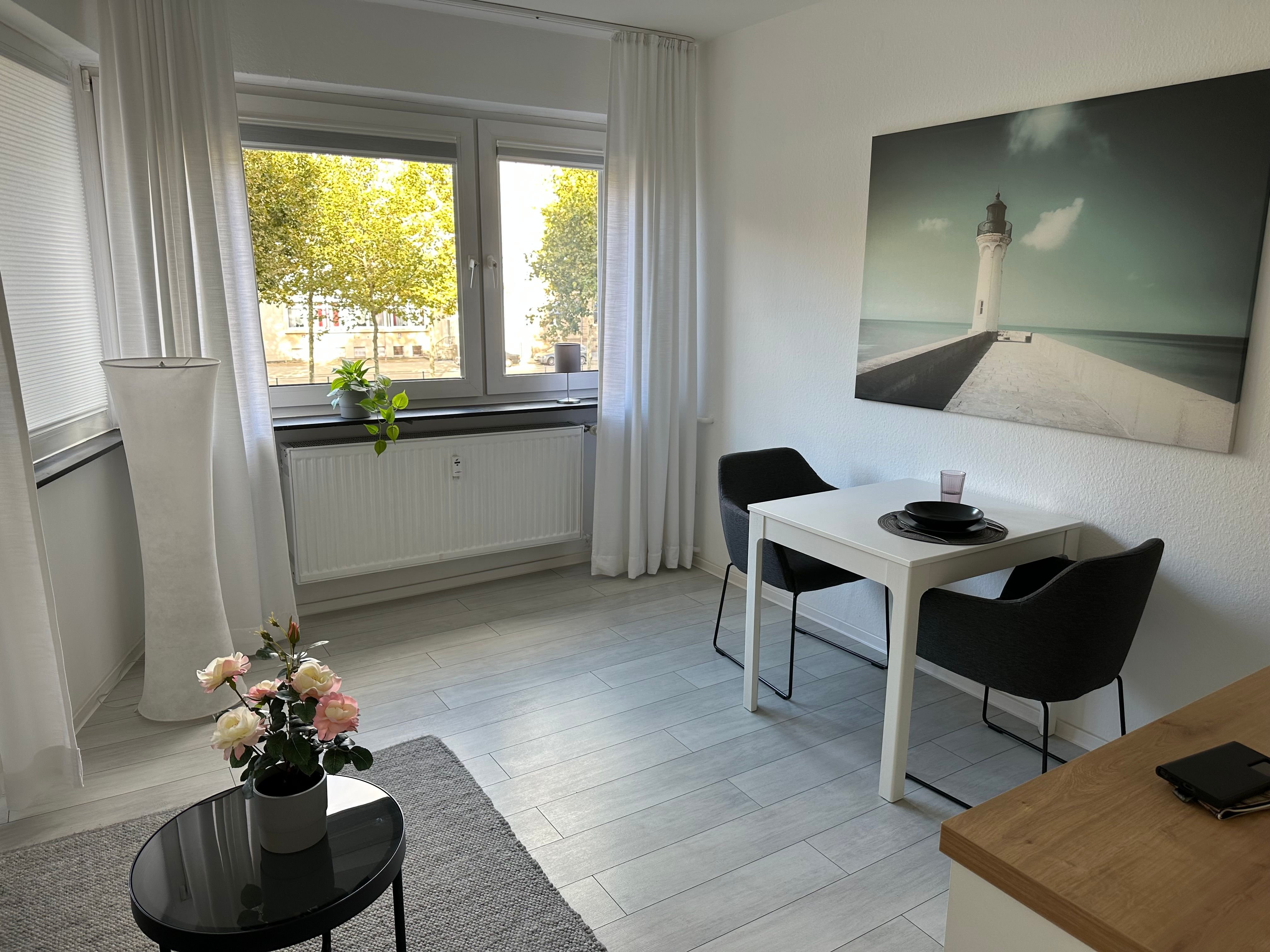 Apartment zur Miete 850 € 1 Zimmer 32 m²<br/>Wohnfläche 1.<br/>Geschoss ab sofort<br/>Verfügbarkeit Augustaanlage Oststadt - Nord Mannheim 68165