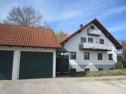Mehrfamilienhaus zum Kauf 739.000 € 12 Zimmer 284 m² 741 m² Grundstück Mirskofen Essenbach 84051