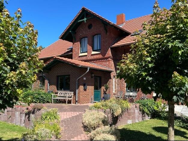Haus zum Kauf 513.000 € 15 Zimmer 370 m² 1.861 m² Grundstück Heilgeisthof Levenhagen 17498