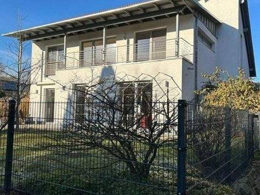 Einfamilienhaus zur Miete 1.800 € 7 Zimmer 218 m² 950 m² Grundstück Todtenhausen Minden 32425