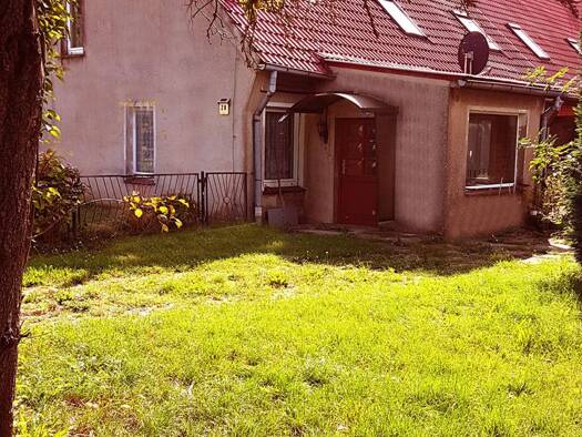Doppelhaushälfte zum Kauf 76.000 € 6 Zimmer 650 m² Grundstück Groß Rogahn 19073