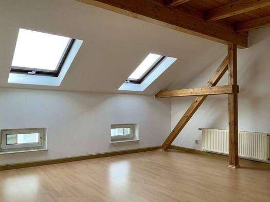 Wohnung zur Miete 431 € 3 Zimmer Geschoss 4/4 frei ab 01.04.2026 Georg-Büchner-Straße 42 Debschwitz Gera 07548