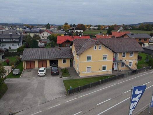 Mehrfamilienhaus zum Kauf 9 Zimmer 231,8 m² 1.477 m² Grundstück Schalchen 5231