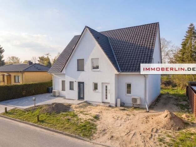 Doppelhaushälfte zum Kauf 465.000 € 4 Zimmer 127 m² 632 m² Grundstück Oranienburg Oranienburg 16515