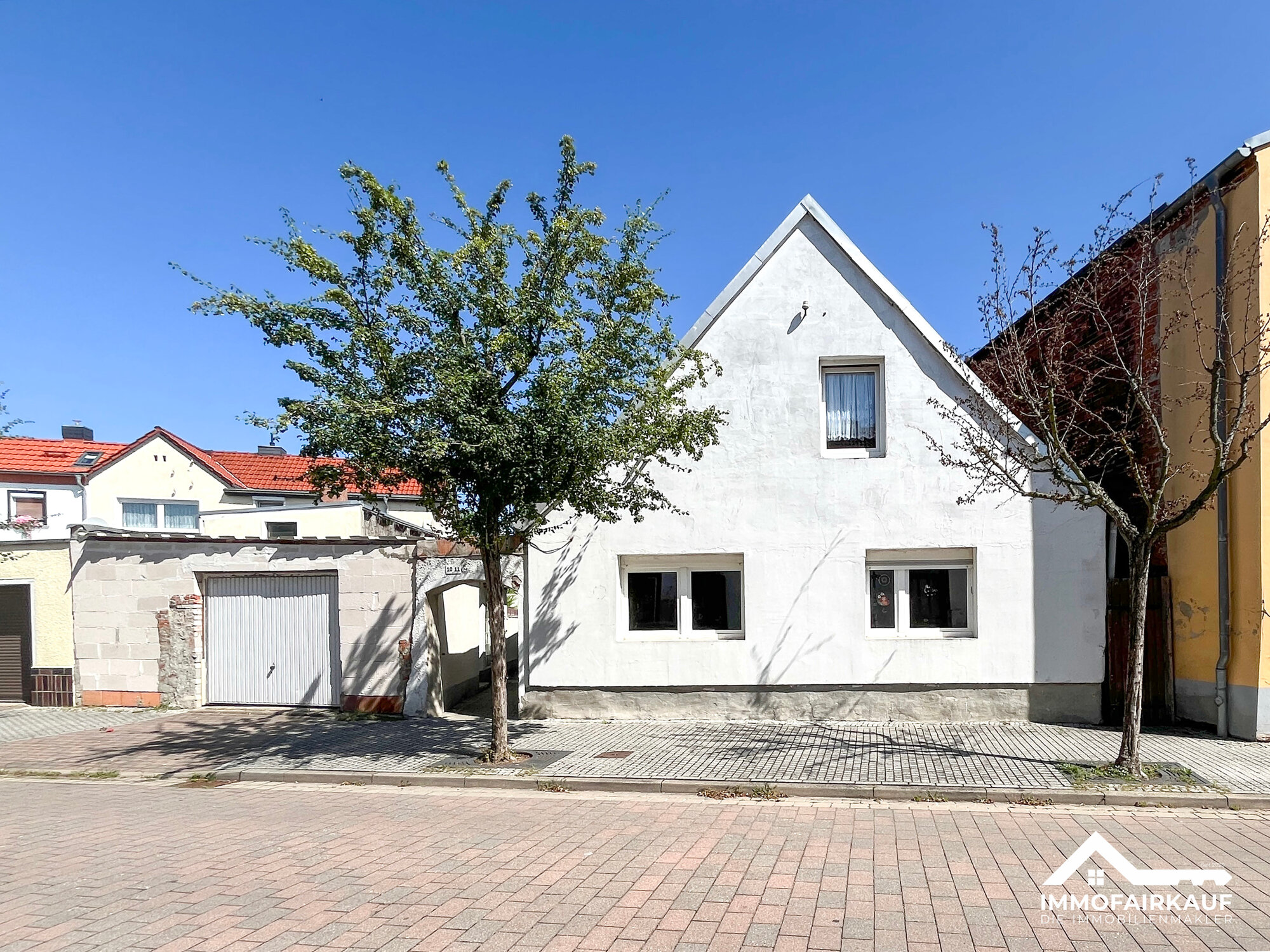 Reihenendhaus zum Kauf 89.000 € 4 Zimmer 108,3 m²<br/>Wohnfläche 165,3 m²<br/>Grundstück Barleben Barleben 39179