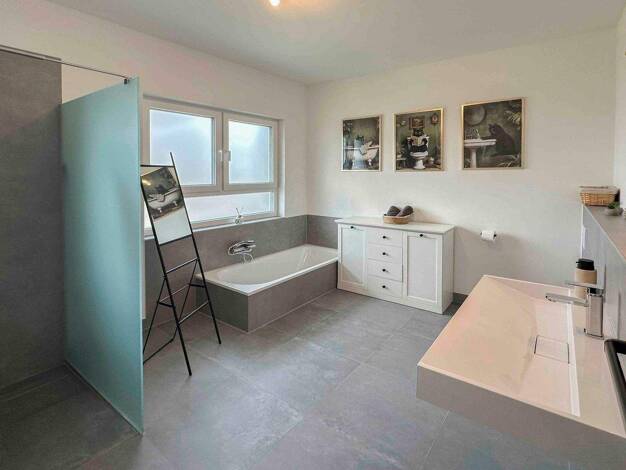 Mehrfamilienhaus zum Kauf - Erstbezug als Kapitalanlage geeignet 698.000 € 10 Zimmer 289,6 m² 1.000,3 m² Grundstück Eschede 29348